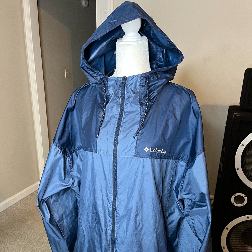 Columbia rain jacket